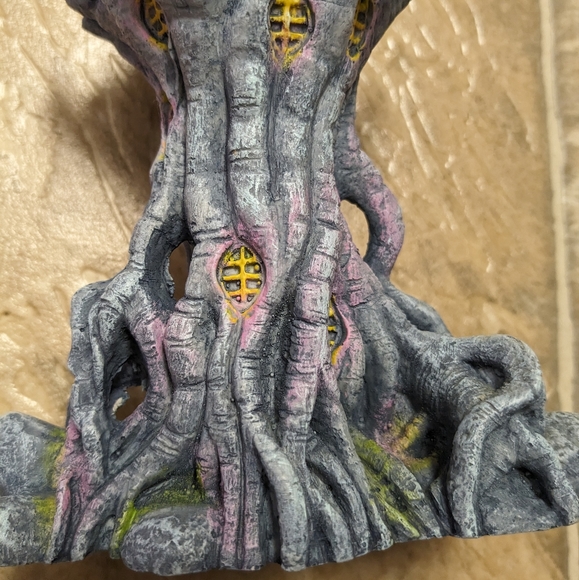 Mossy Tree Castle Aquarium Decoration - Picture 9 of 12